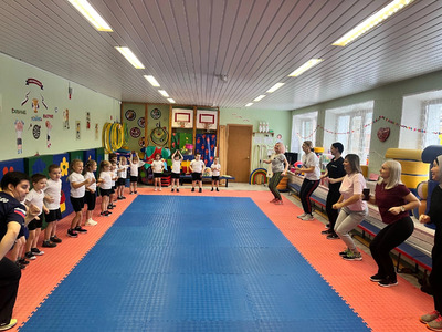 День здоровья. Зарядка с родителями